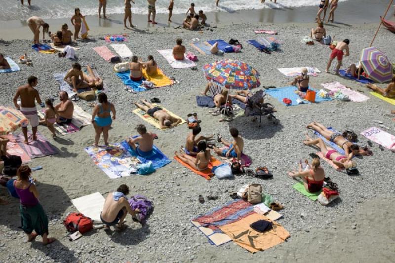 Playa de Monterosso, Cinque Terre, Liguria, Italy,...