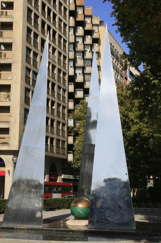 Monumento a la Constitucion, Zaragoza, Aragon, Esp...