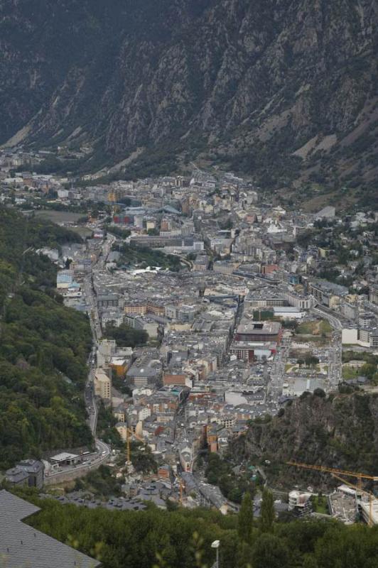 Panoramica de Santa Coloma de Andorra, Andorra, An...