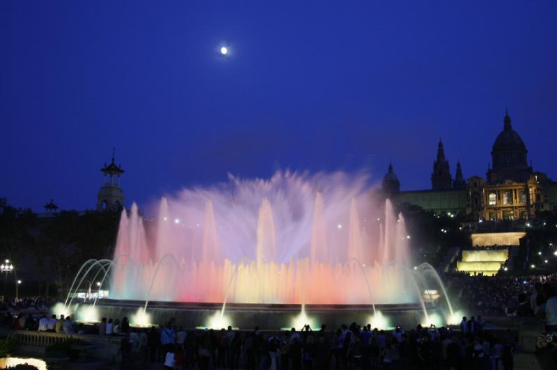 Fuente Magica de Montjuic, Barcelona, CataluÃ±a,...