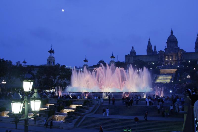 Fuente Magica de Montjuic, Barcelona, CataluÃ±a,...