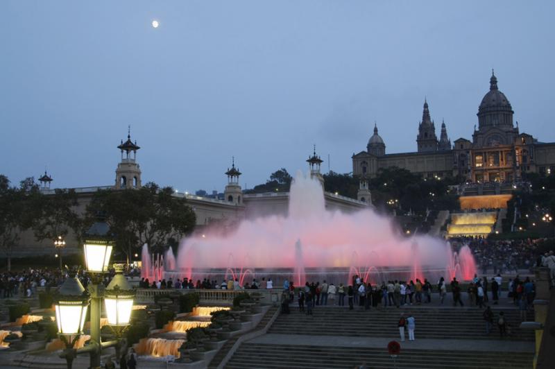 Fuente Magica de Montjuic, Barcelona, CataluÃ±a,...