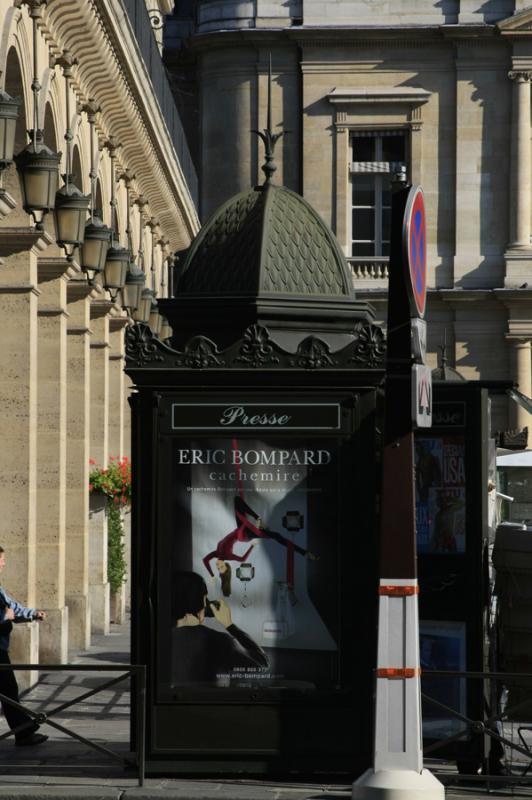 Kiosco de Revistas, Paris, Francia, Europa Occiden...