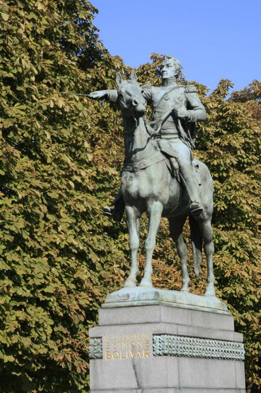 Monumento a Simon Bolivar, Paris, Francia, Europa ...