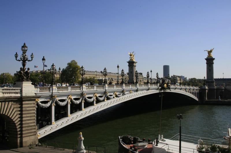 Puente Alejandro III, Paris, Francia, Europa Occid...