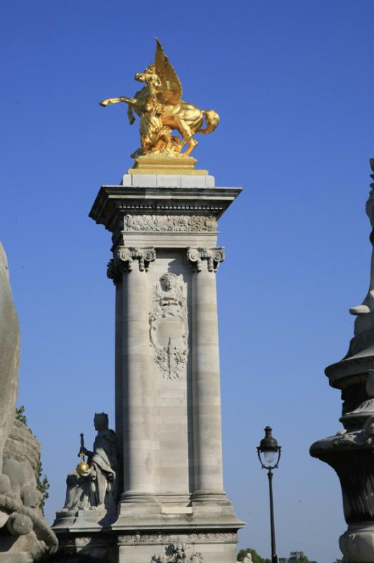 Puente Alejandro III, Paris, Francia, Europa Occid...