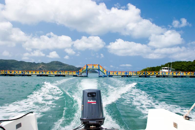 Puente de los Enamorados, Isla de Providencia, Arc...