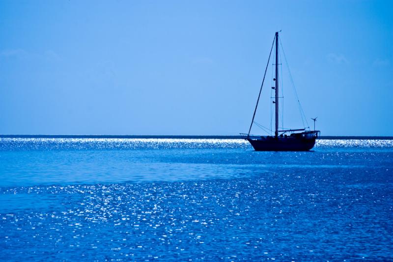 Velero en el Mar