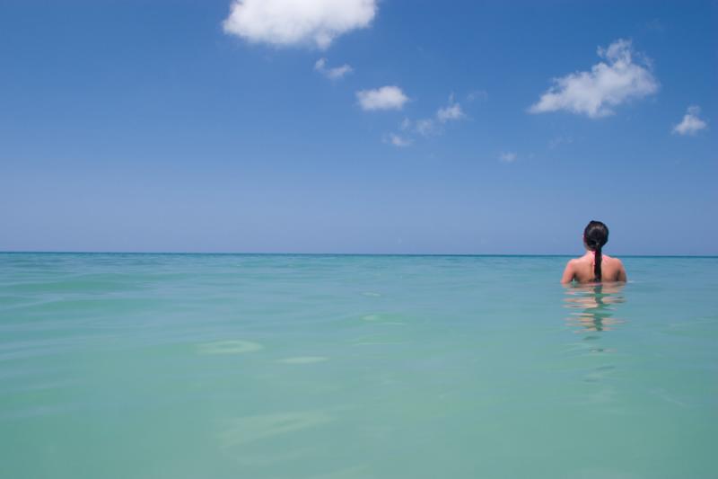 Mujer en el Mar