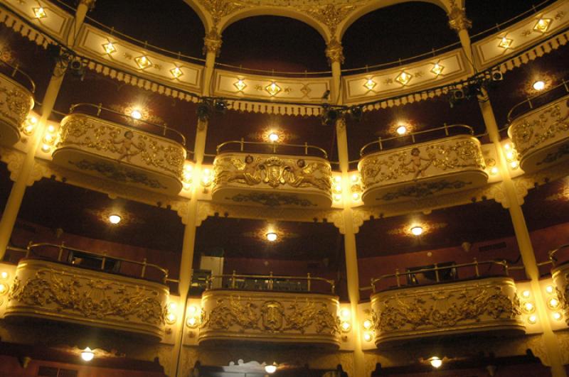 Teatro Nacional de Panama, San Felipe, Casco Viejo...