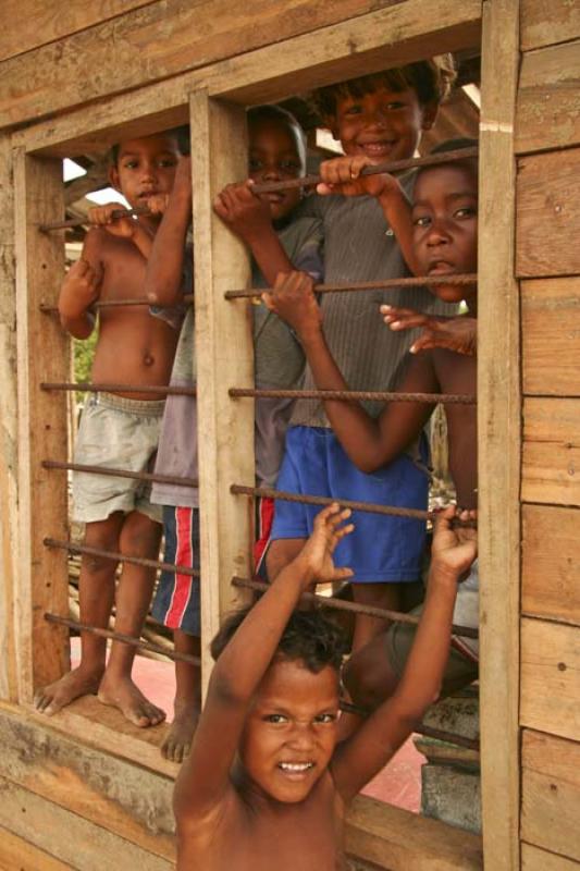 NiÃ±os Jugando, Rincon del Mar, Sucre, Sincelejo...