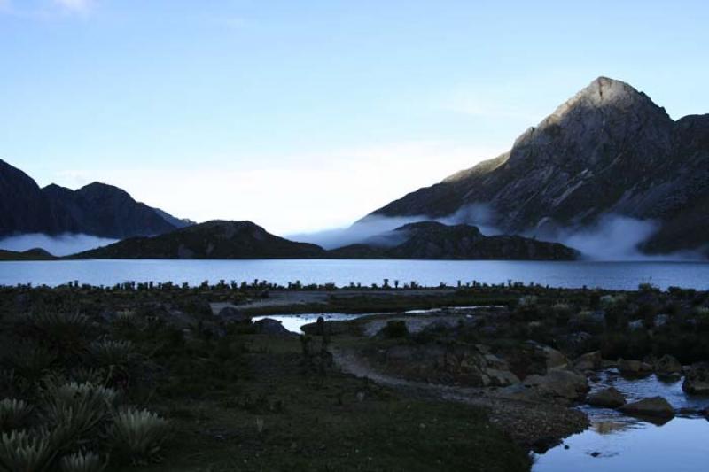 Laguna Hoja Larga, Sierra Nevada del Cocuy, Boyaca...