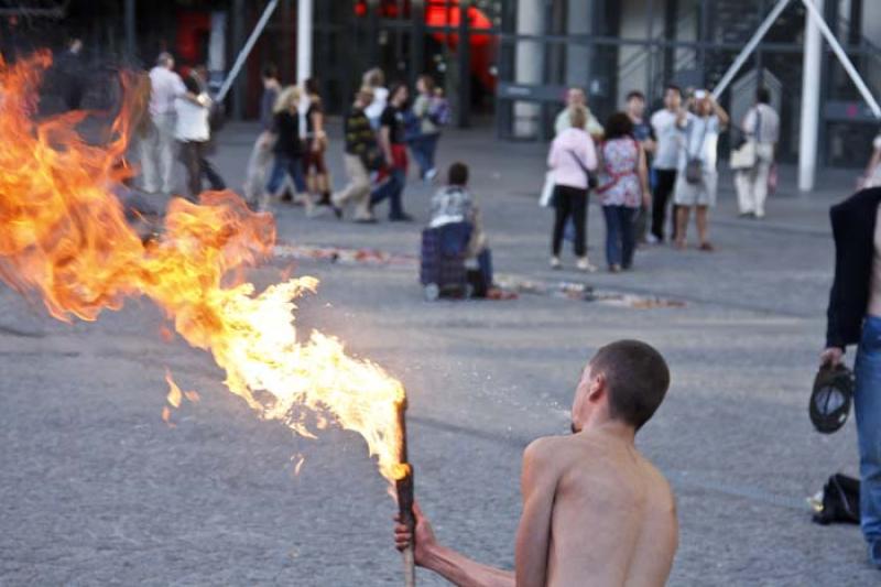 Traga Fuego, Paris, Francia, Europa Occidental