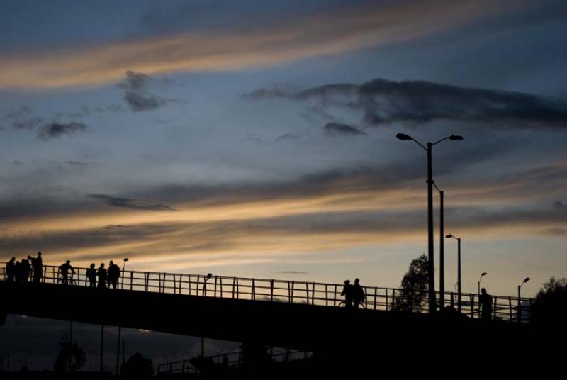 Puente Peatonal Calle 90, Bogota, Cundinamarca, Co...