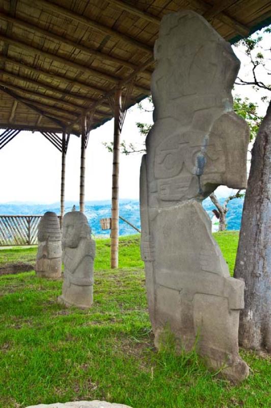 Parque Arqueologico Alto de los Idolos, San Jose d...