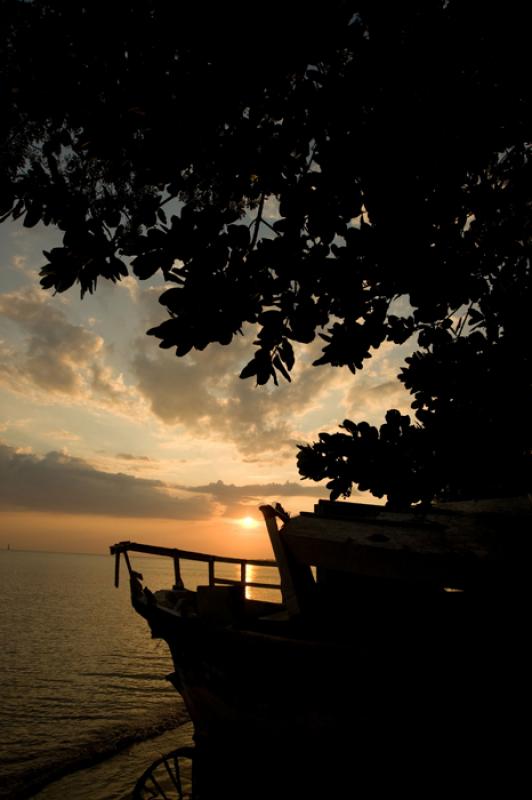 Ocaso en el Golfo de Morrosquillo, Archipielago Sa...