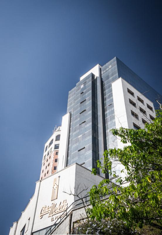 Edificios en El Poblado, Medellin, Colombia