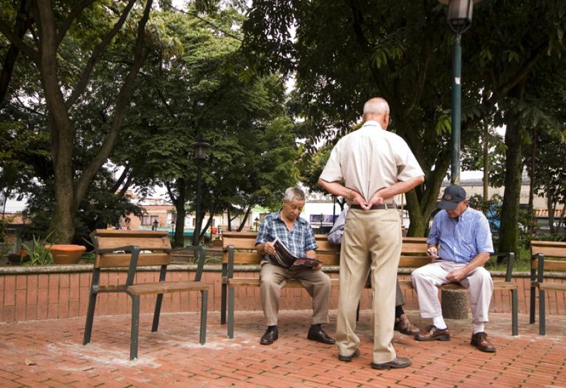 Parque El Poblado, Poblado, Medellin, Antioquia, C...