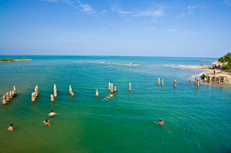 Cienaga de la Caimanera, CoveÃ±as, Golfo de Morr...