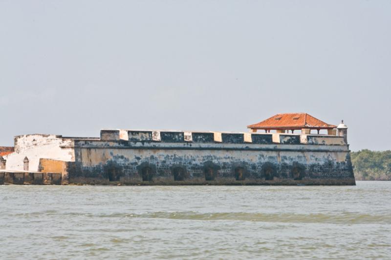 Castillo de San Fernando de Bocachica, Cartagena, ...