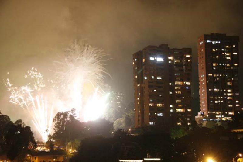 Juegos Pirotecnicos, El Poblado, Medellin, Antioqu...