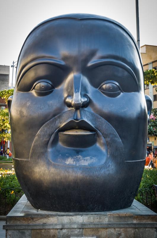 Cabeza Fernando Botero, Plaza Botero, Medellin, An...