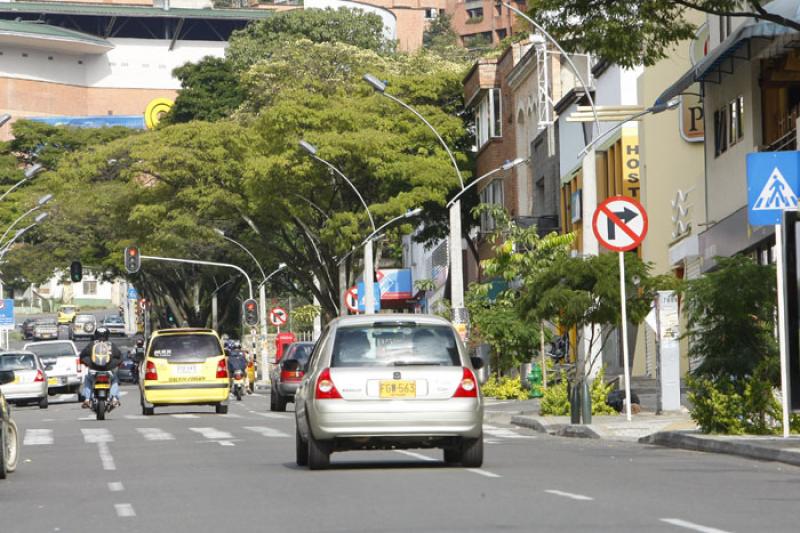 Calle 10, Poblado, Medellin, Antioquia, Colombia