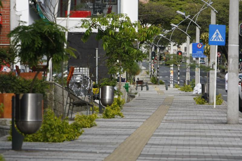 Calle 10, Poblado, Medellin, Antioquia, Colombia