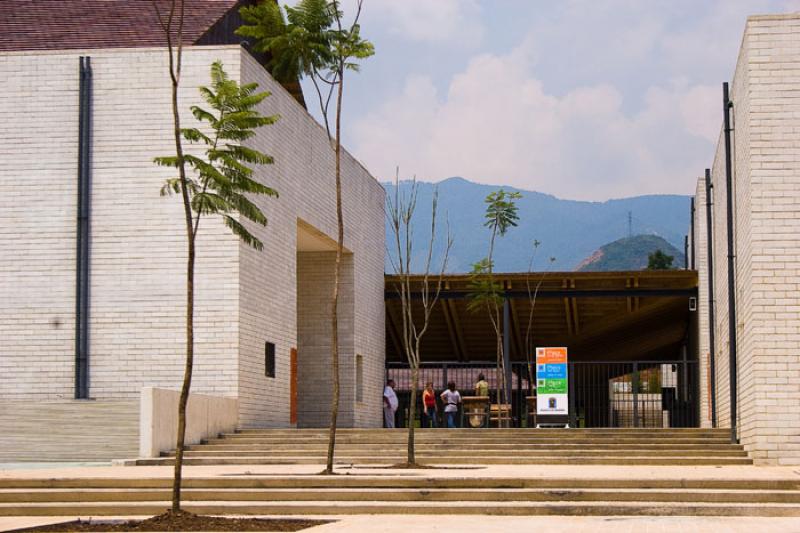 Parque Biblioteca de Belen, Belen, Medellin, Antio...