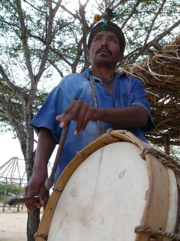 Hombre Wayuu, Cabo de la Vela, Peninsula de la Gua...