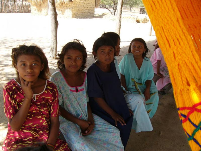 NiÃ±as Wayuu, Cabo de la Vela, Peninsula de la G...