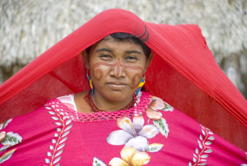 Mujer Wayuu, Cabo de la Vela, Peninsula de la Guaj...