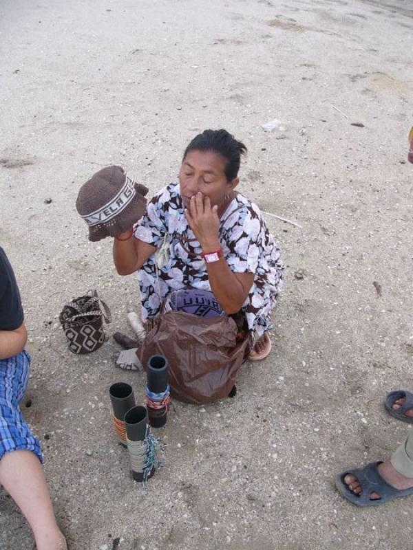 Mujer Wayuu, Cabo de la Vela, Peninsula de la Guaj...