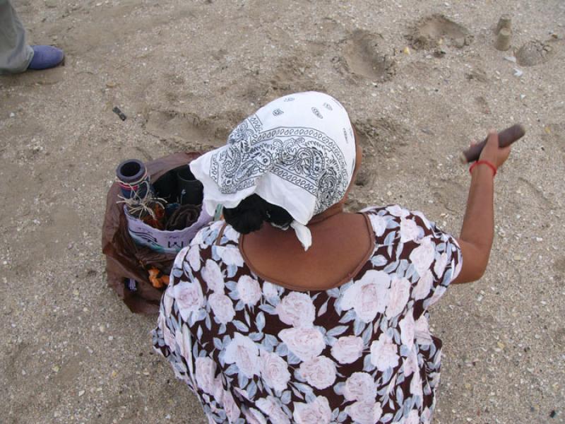 Mujer Wayuu, Cabo de la Vela, Peninsula de la Guaj...