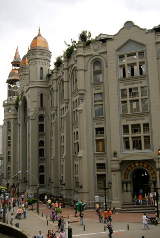 Palacio Nacional de Medellin, Calle Carabobo, Mede...