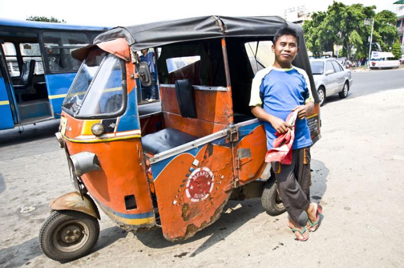 Autos Rickshaw, Jakarta, Java, Indonesia, Sudeste ...