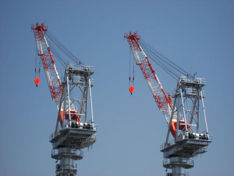 Gruas en Shinjuku, Tokio, Japon, Este de Asia