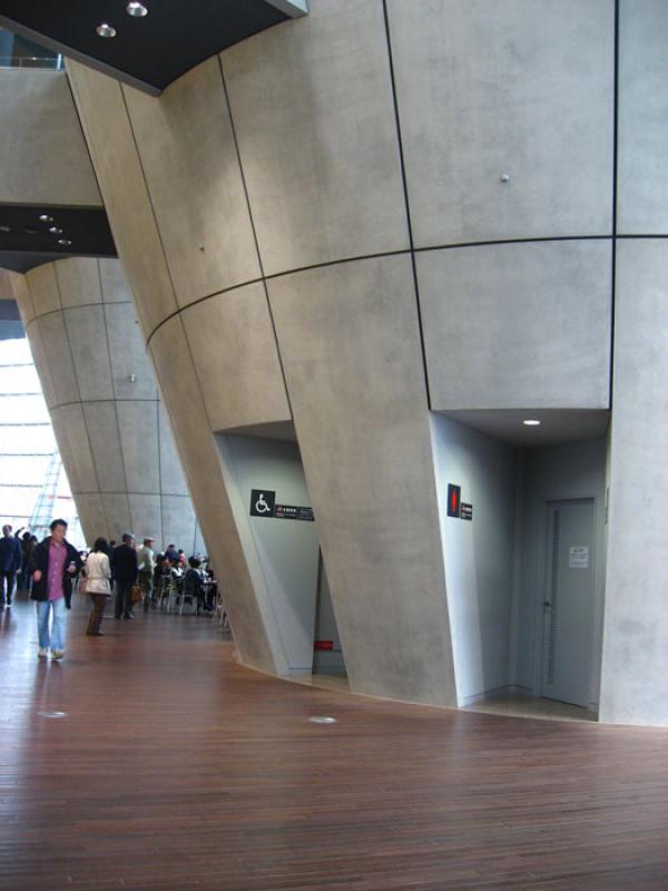 El Centro Nacional de Arte de Tokio, Roppongi, Tok...