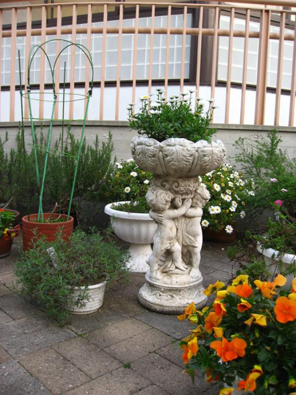 Jardin de una Vivienda, Tokio, Japon, Este de Asia