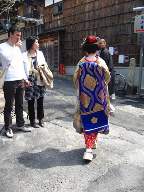 Mujer Maiko, Gion, Kioto, Prefectura, Honshu, Japo...