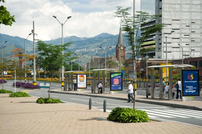 Avenida San Juan, Medellin, Antioquia, Colombia