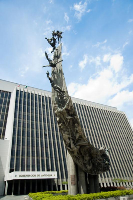 Monumento a la Raza, Medellin, Antioquia, Colombia