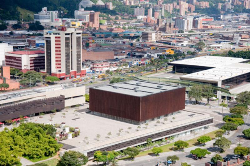 Caja de Madera, Medellin, Antioquia, Colombia