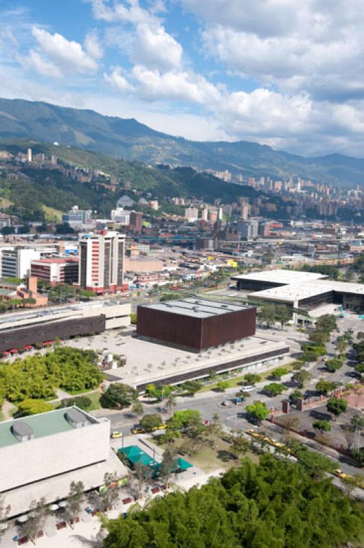 Caja de Madera, Medellin, Antioquia, Colombia