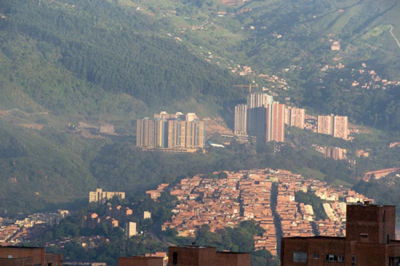 Valle de Aburra, Area Metropolitana de Medellin, M...