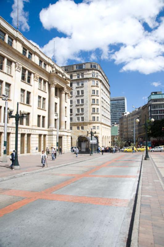 Avenida Jimenez de Quesada, Bogota, Cundinamarca, ...