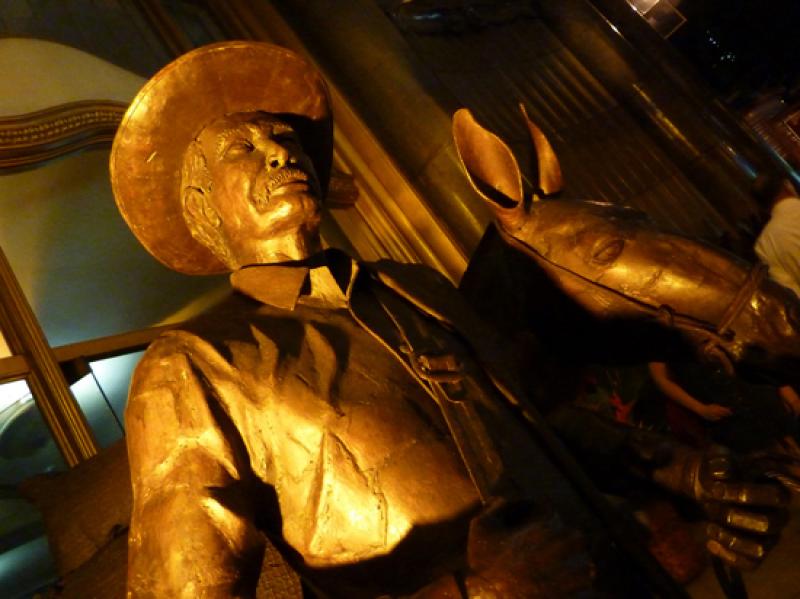 Escultura de Bronce, Medellin, Antioquia, Colombia