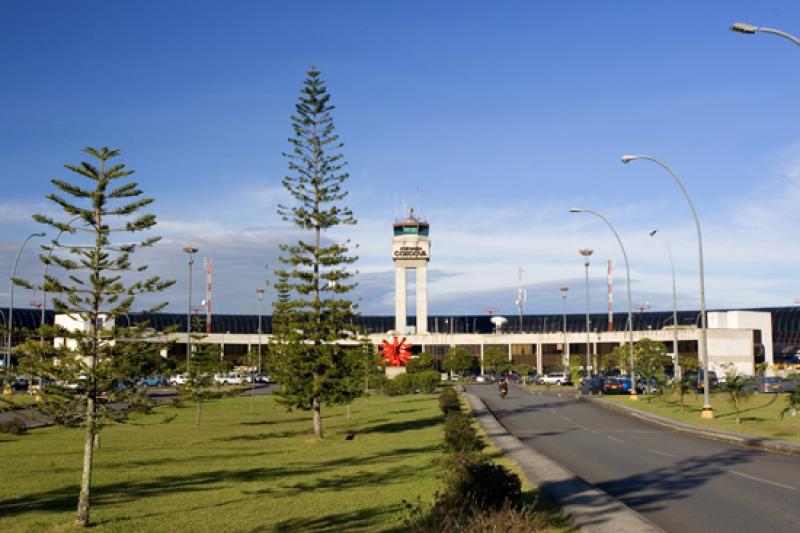 Aeropuerto Internacional Jose Maria Cordova, Rione...