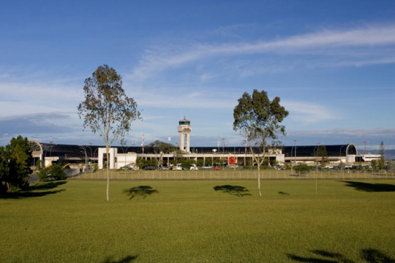 Aeropuerto Internacional Jose Maria Cordova, Rione...