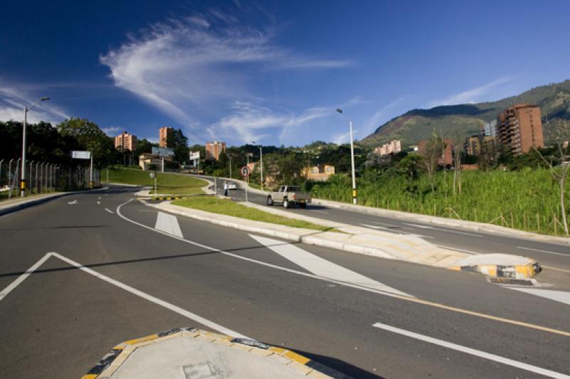 Avenida 34, Poblado, Medellin, Antioquia, Colombia